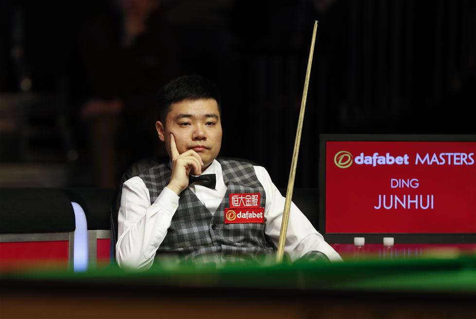 只盯对手 只盯对手